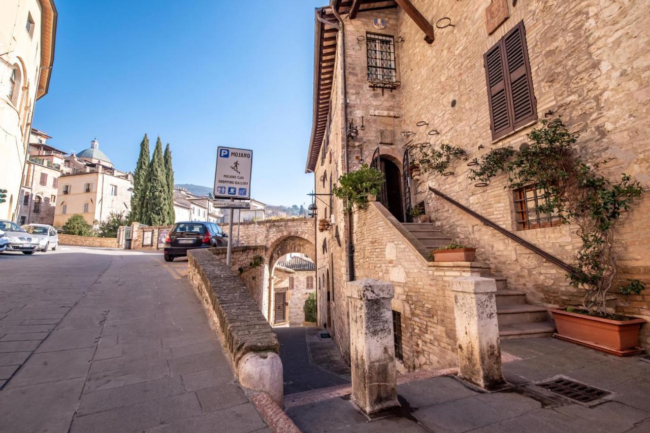 Casa Spagnoli 阿西西 外观 照片